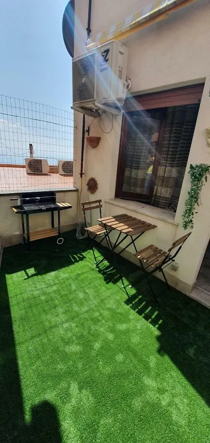 Casa Enrico Appartamento Castelmola Italia